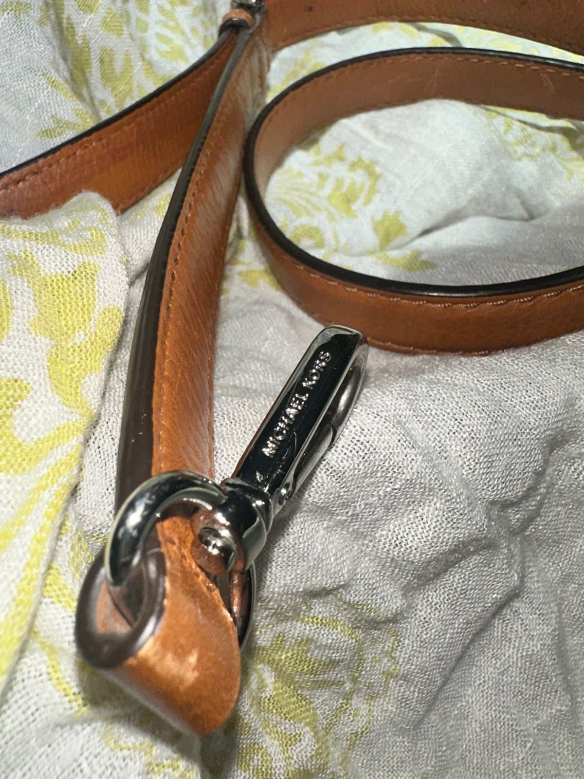 Michael Kors tan leather purse strap - Thumbnail 5