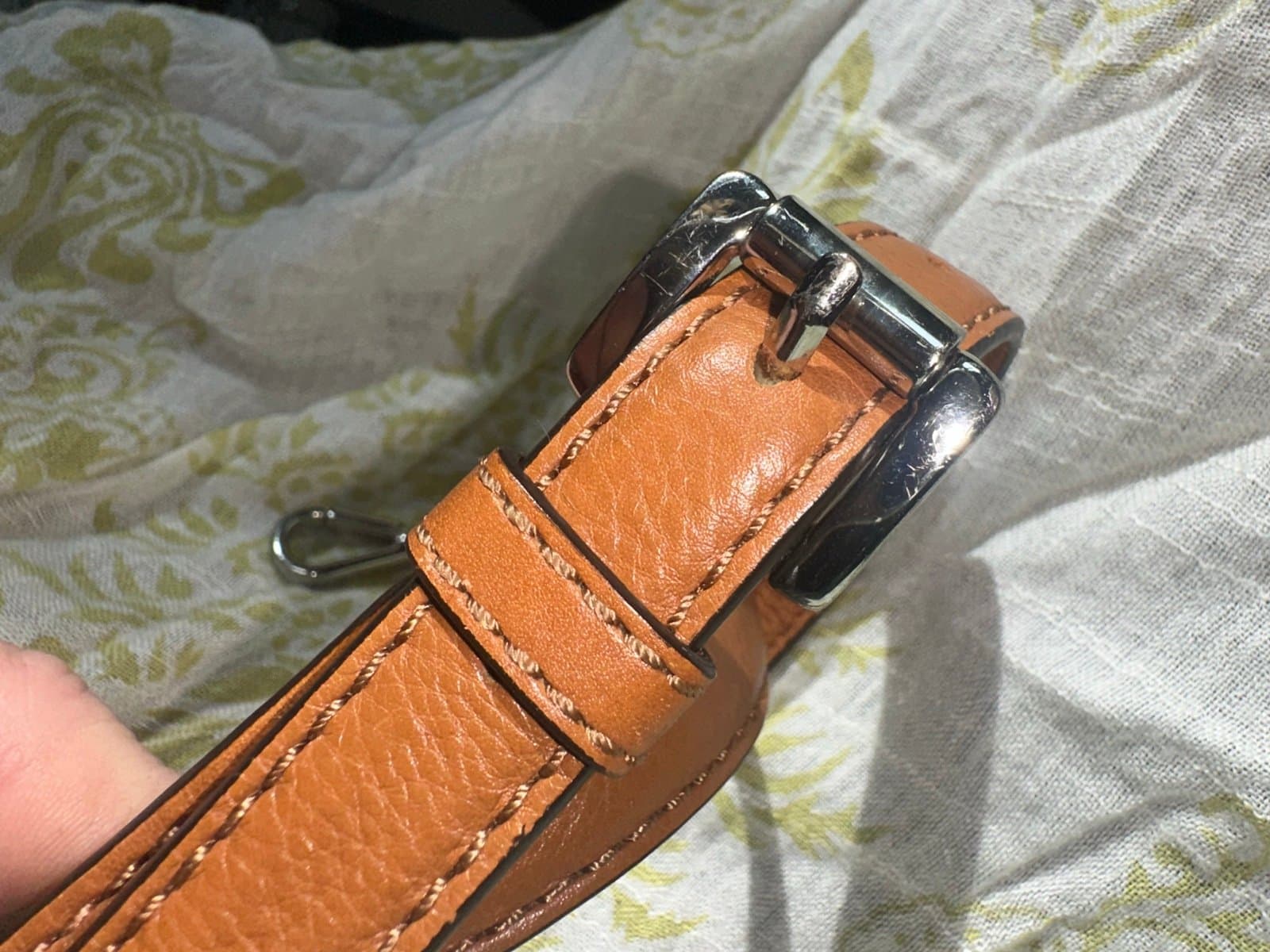 Michael Kors tan leather purse strap - Thumbnail 3