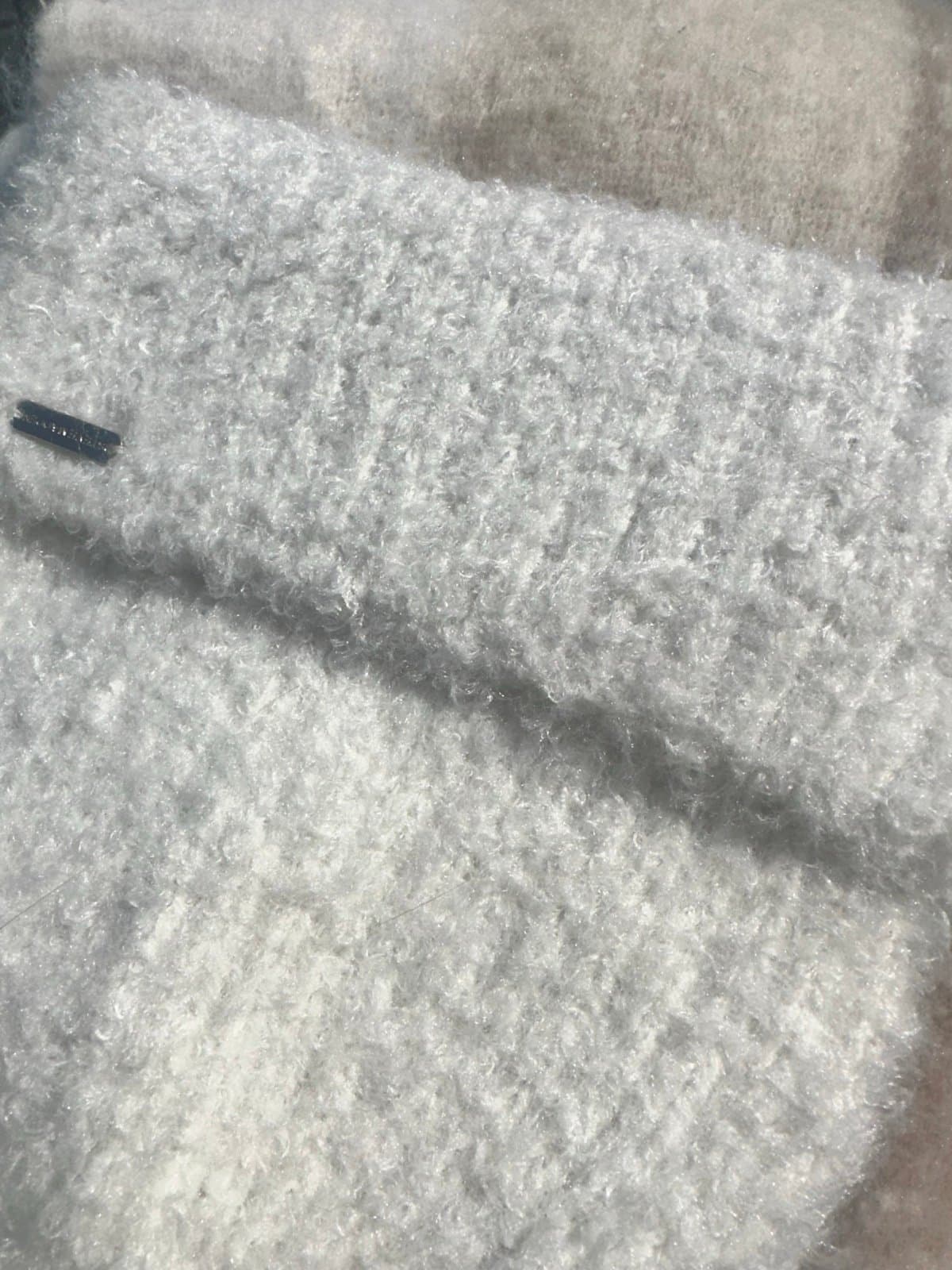 Brand new Steve Madden hat and scarf - Thumbnail 6