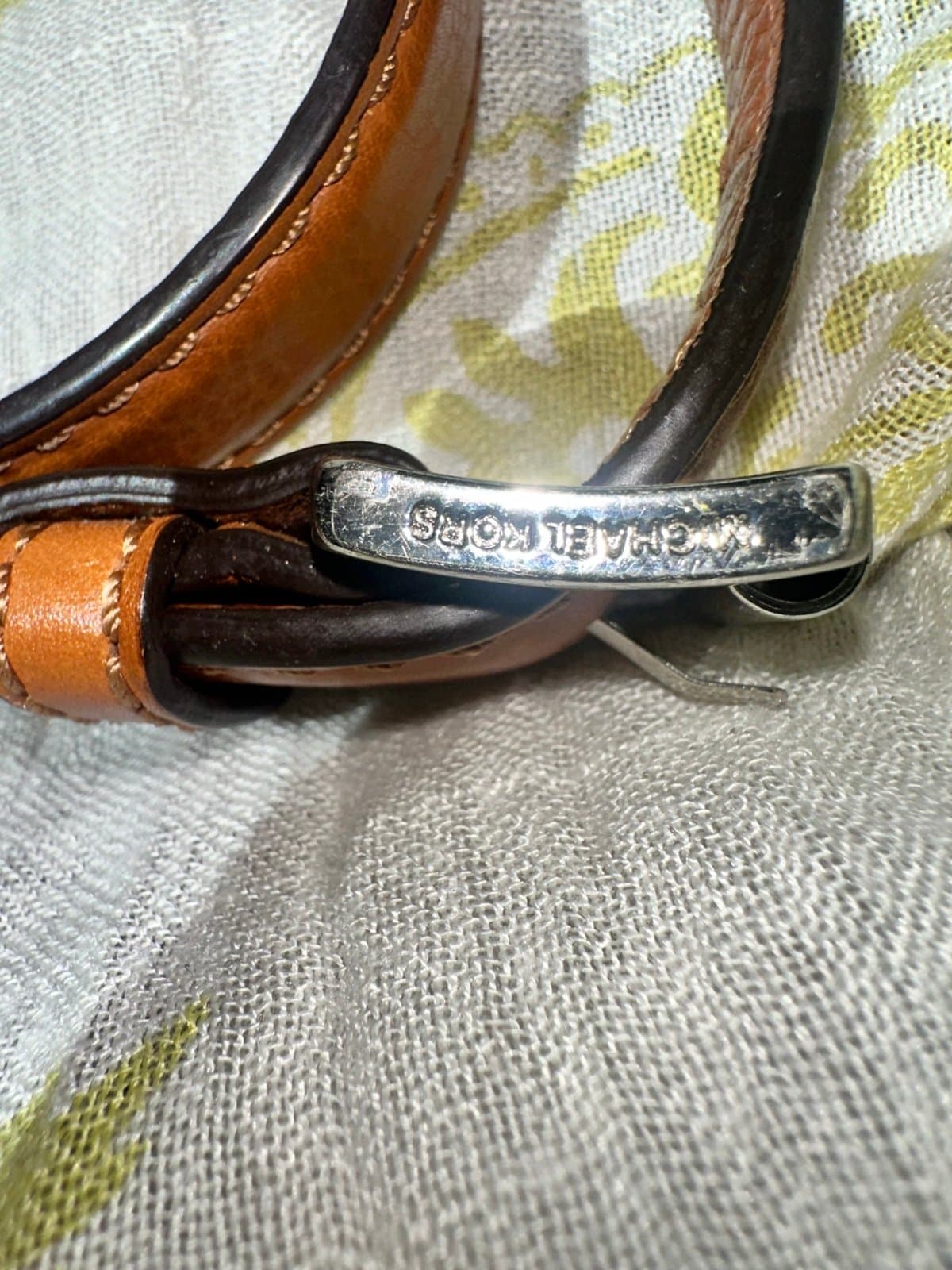Michael Kors tan leather purse strap - Thumbnail 2