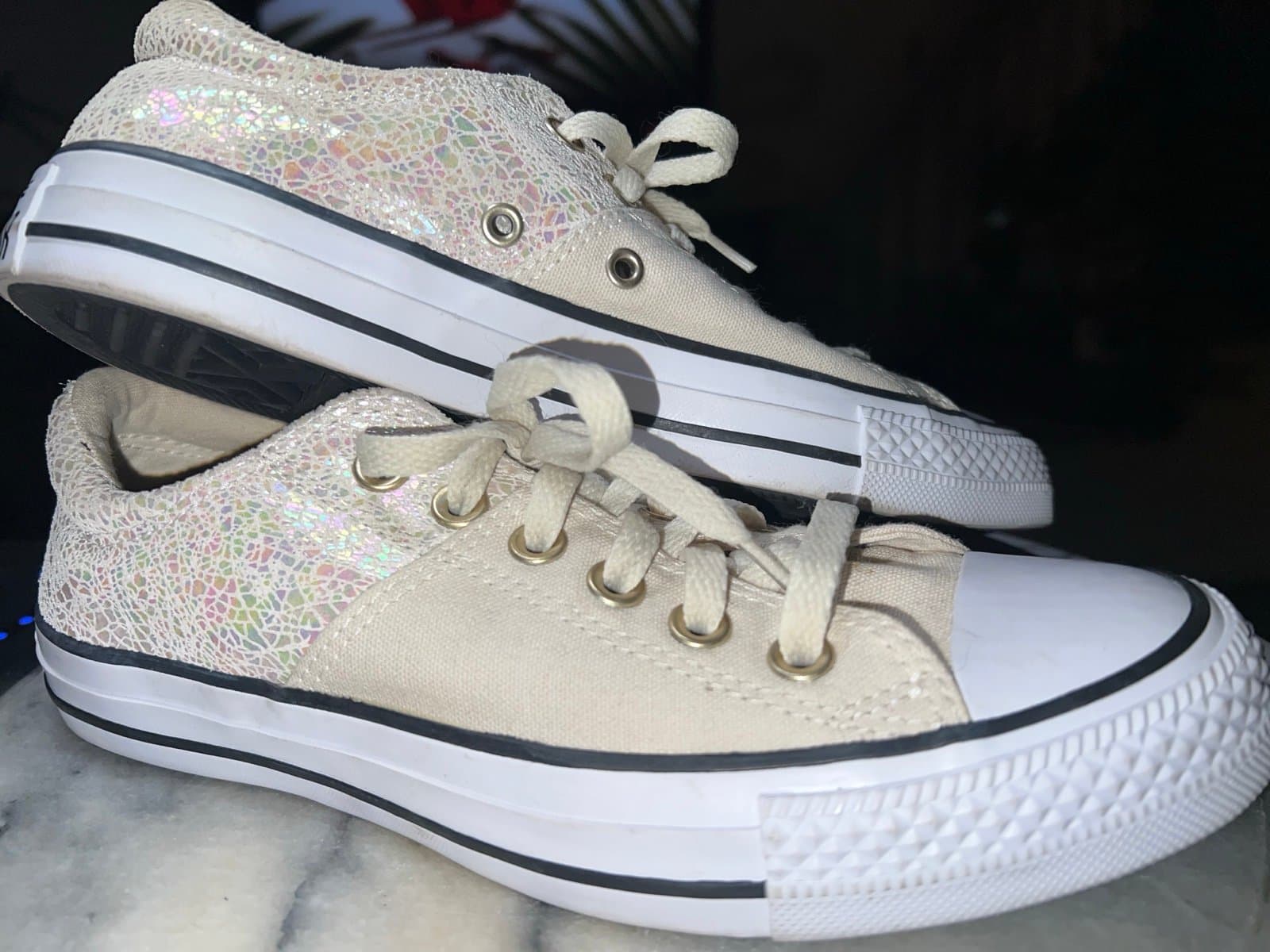 Converse allstar woman’s size 7 - Thumbnail 9
