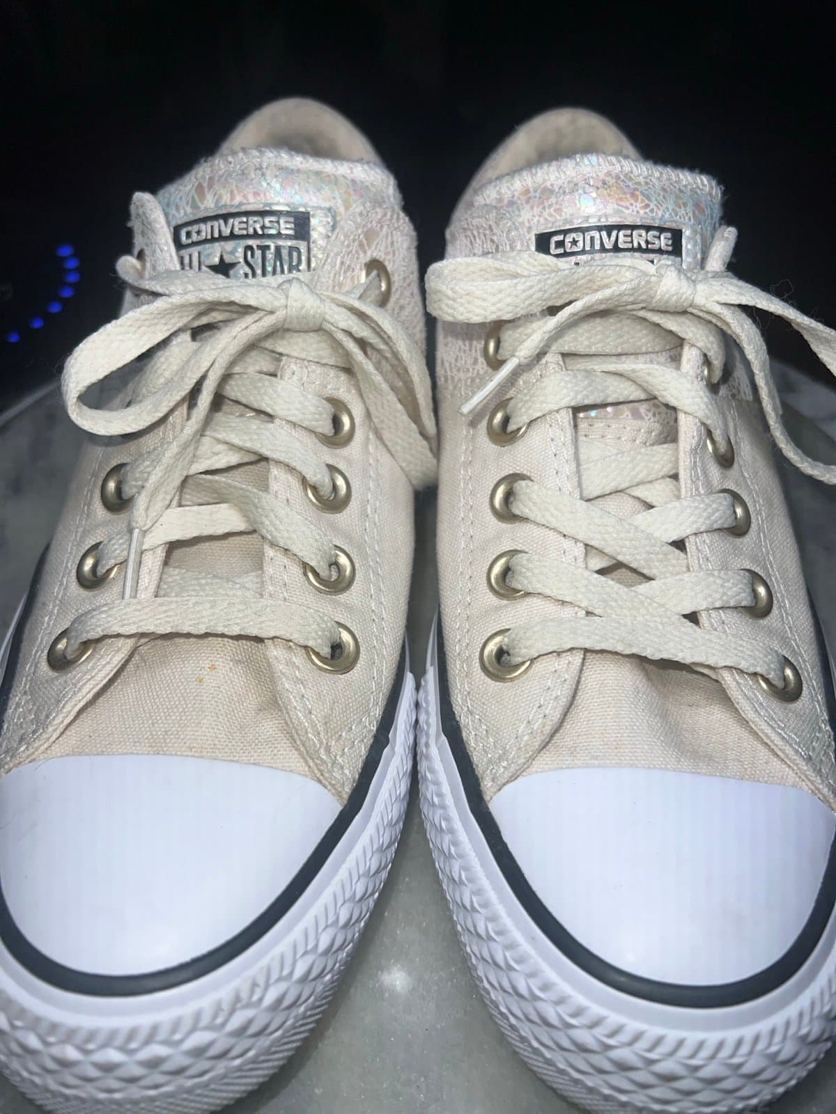 Converse allstar woman’s size 7 - Thumbnail 2