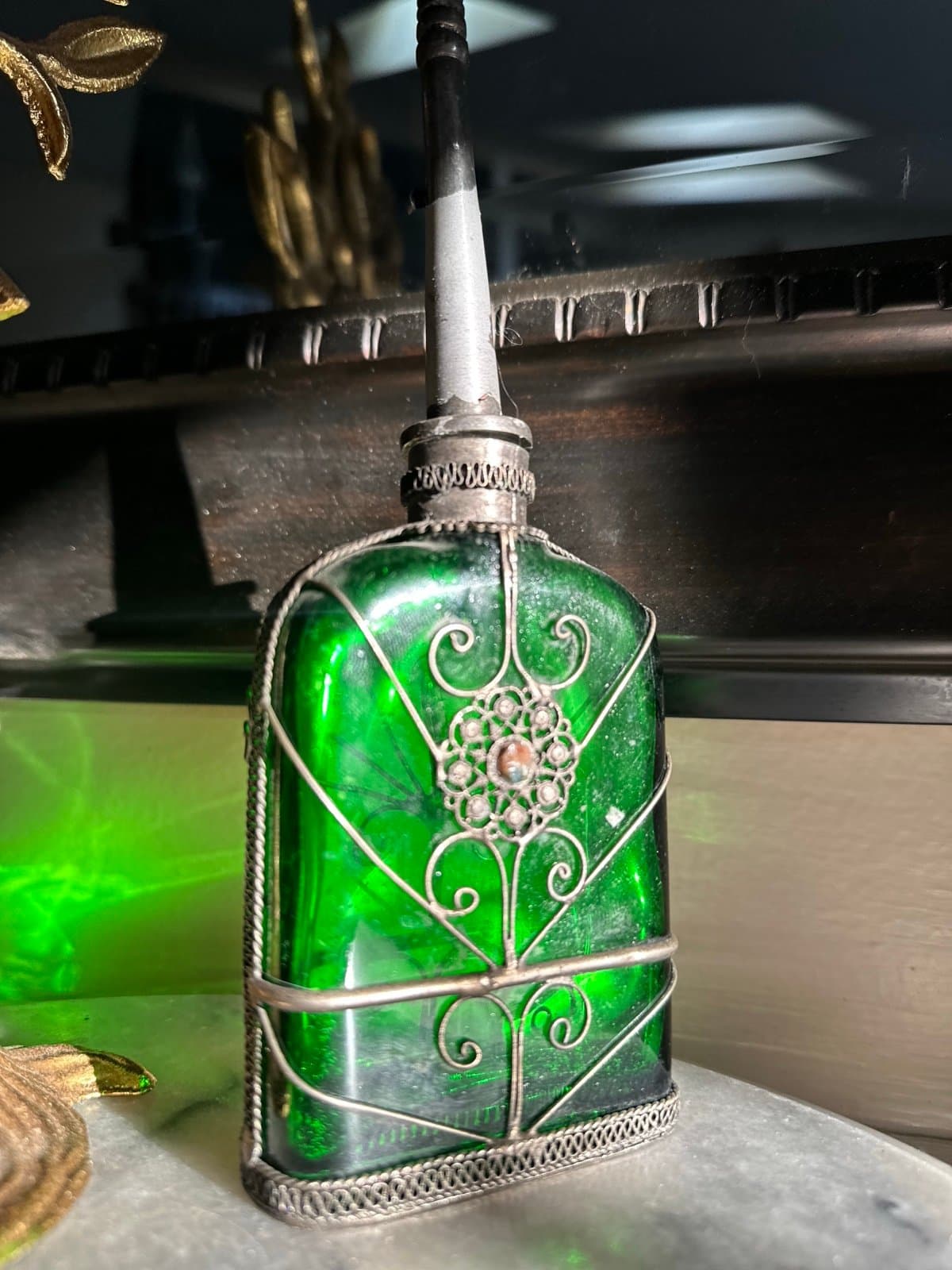 2 glass antique perfume bottles - Thumbnail 3
