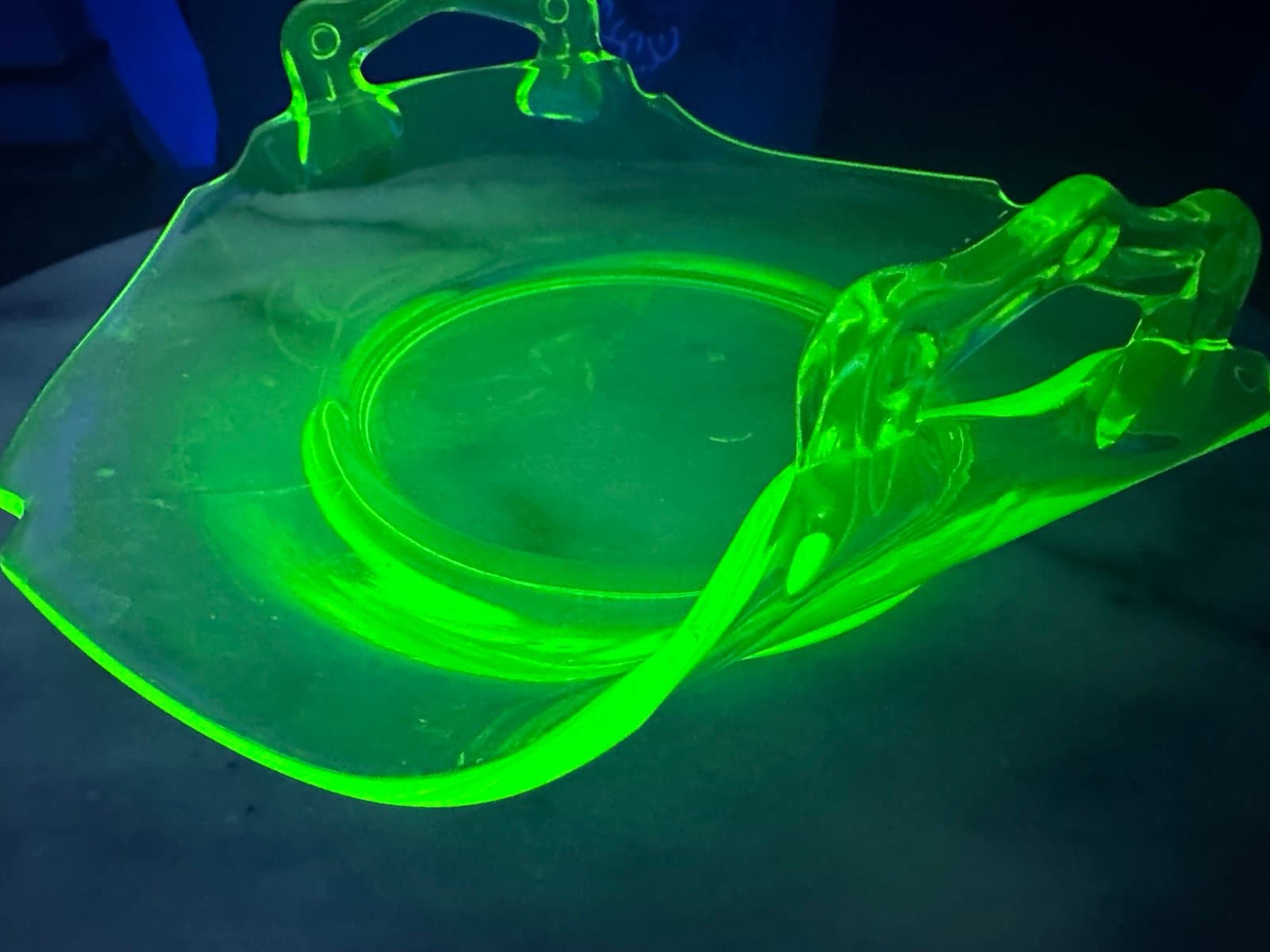 Green uranium glass platter
