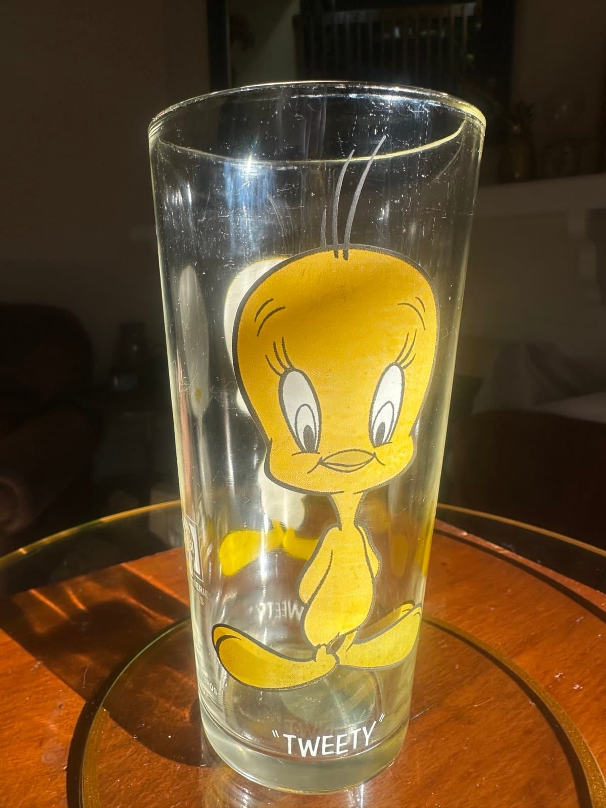1973 Warner Bros. Looney Tunes Tweety Bird Pepsi Collector Series glass
