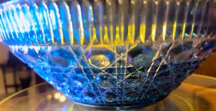 Vintage Indiana Glass Windsor Blue Carnival Bowl – A Depression Glass Collector’ - Thumbnail 10