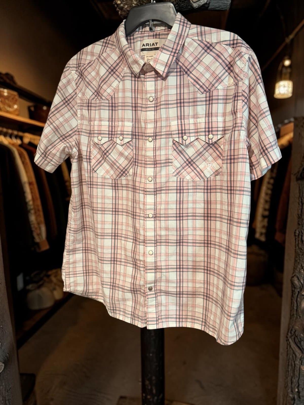 Ariat relaxed fit button up short sleeve Xl