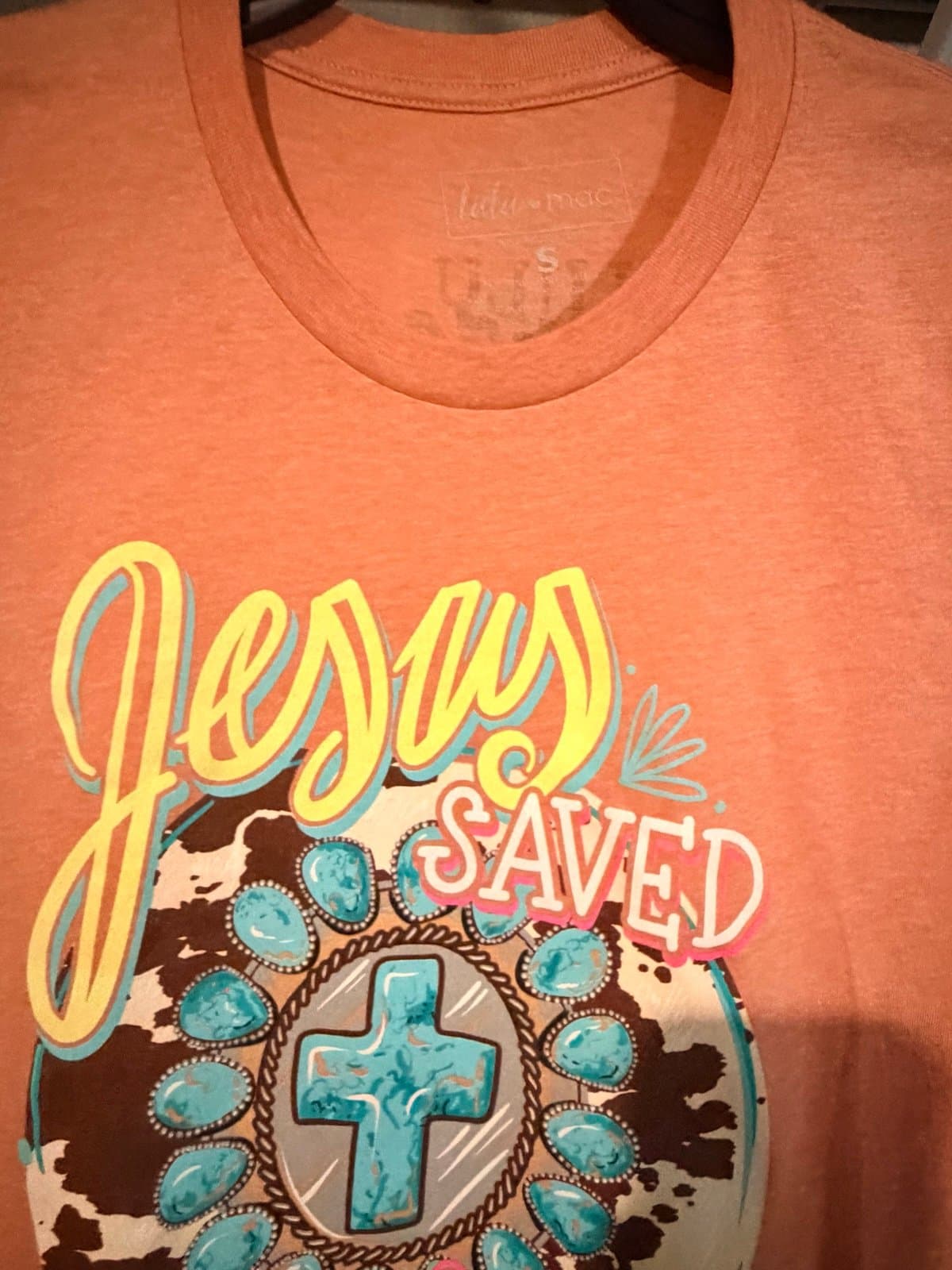Lulu Mac tee—size small, brand new, “Jesus saved and country raised.” - Thumbnail 5