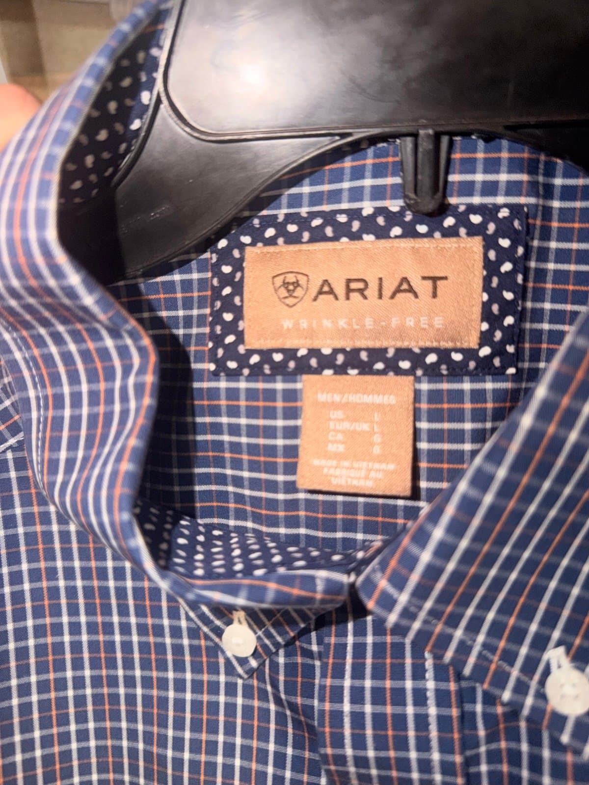 Ariat short sleeve button up NWOT size large - Thumbnail 3