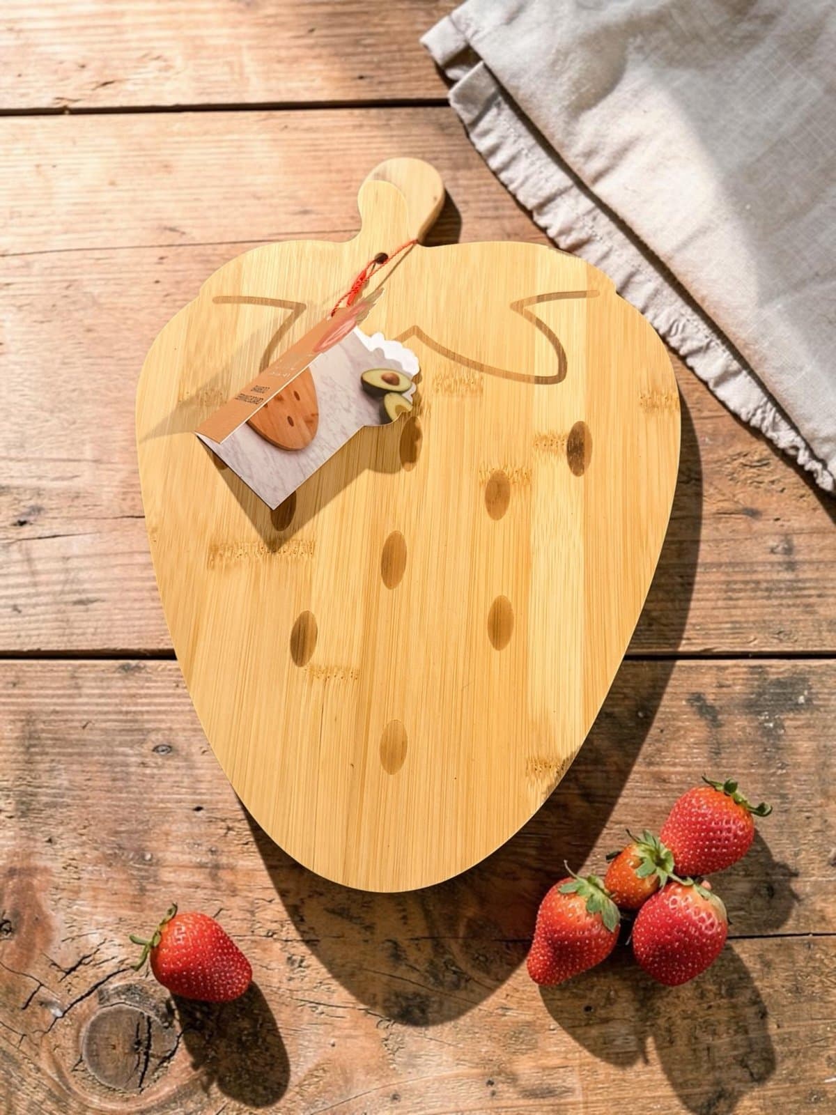 Berry Delight Gift Basket - Thumbnail 3