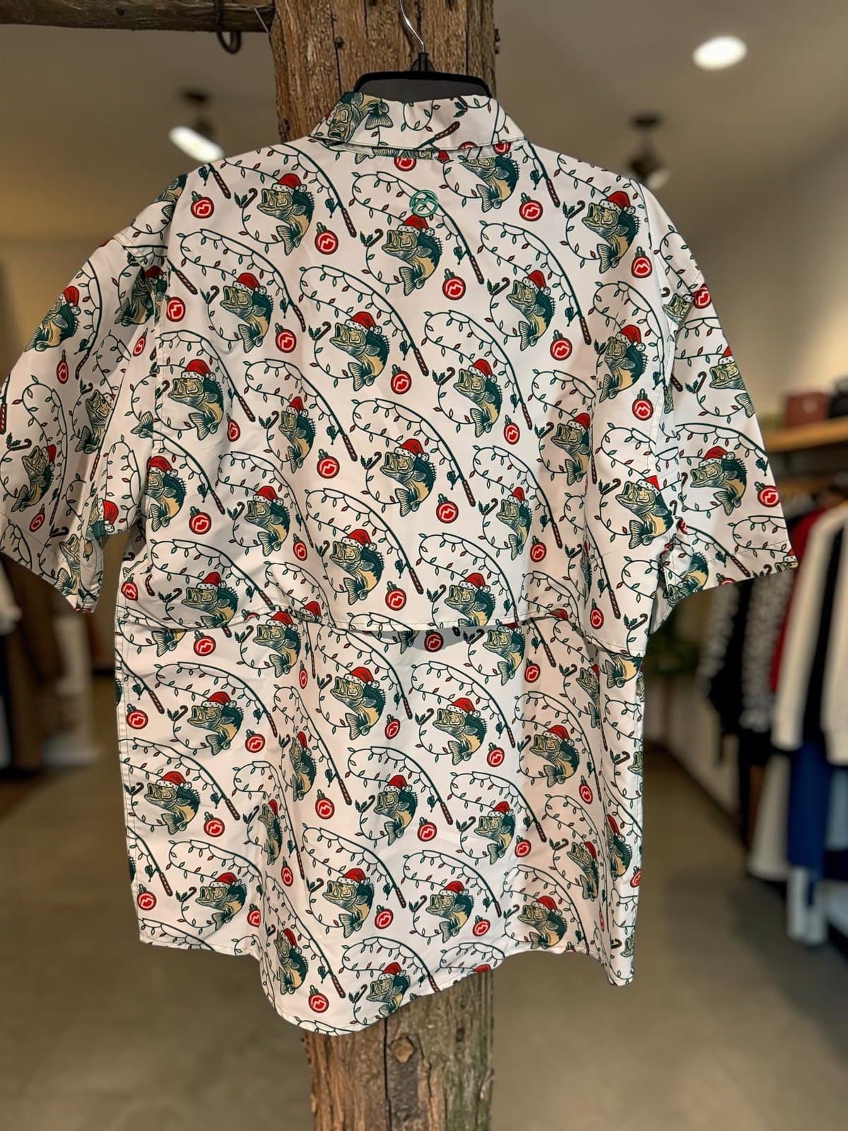 Magellan Christmas Fishing performance shirt - Thumbnail 3