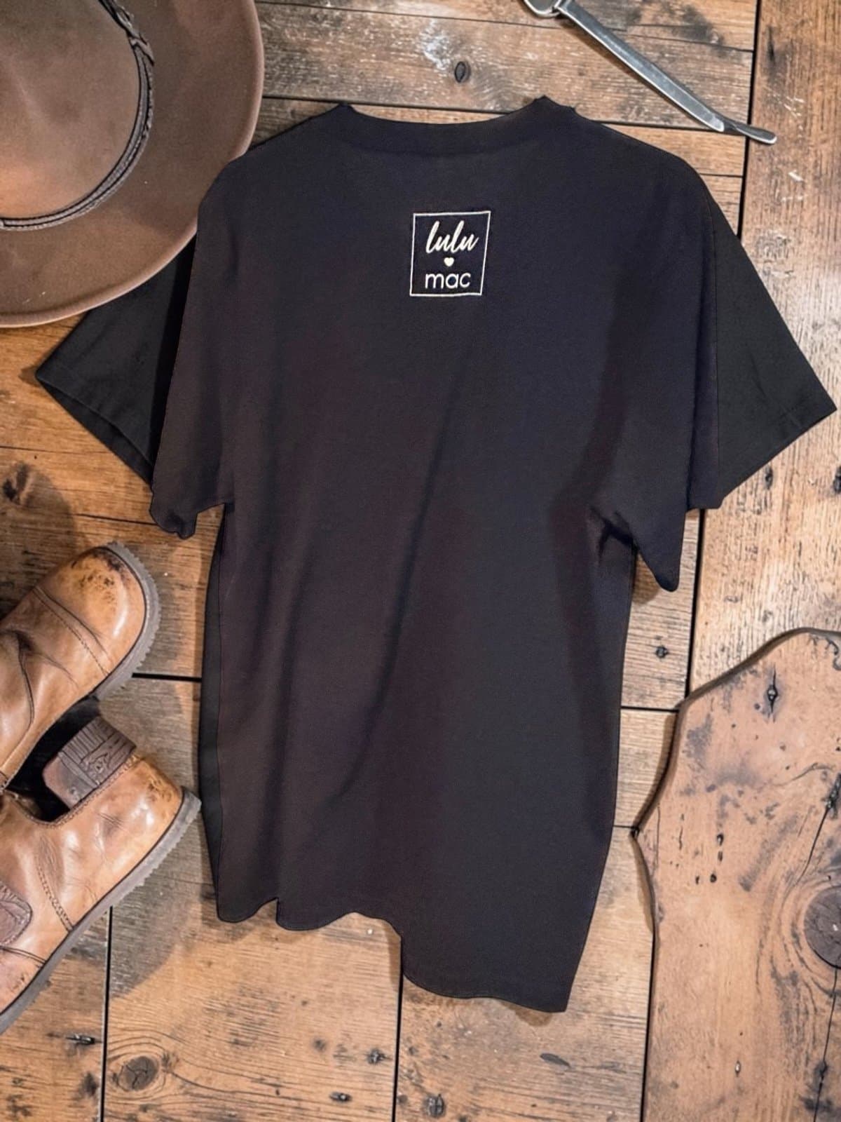 Lulu Mac’s “mamas favorite” new size large. - Thumbnail 2