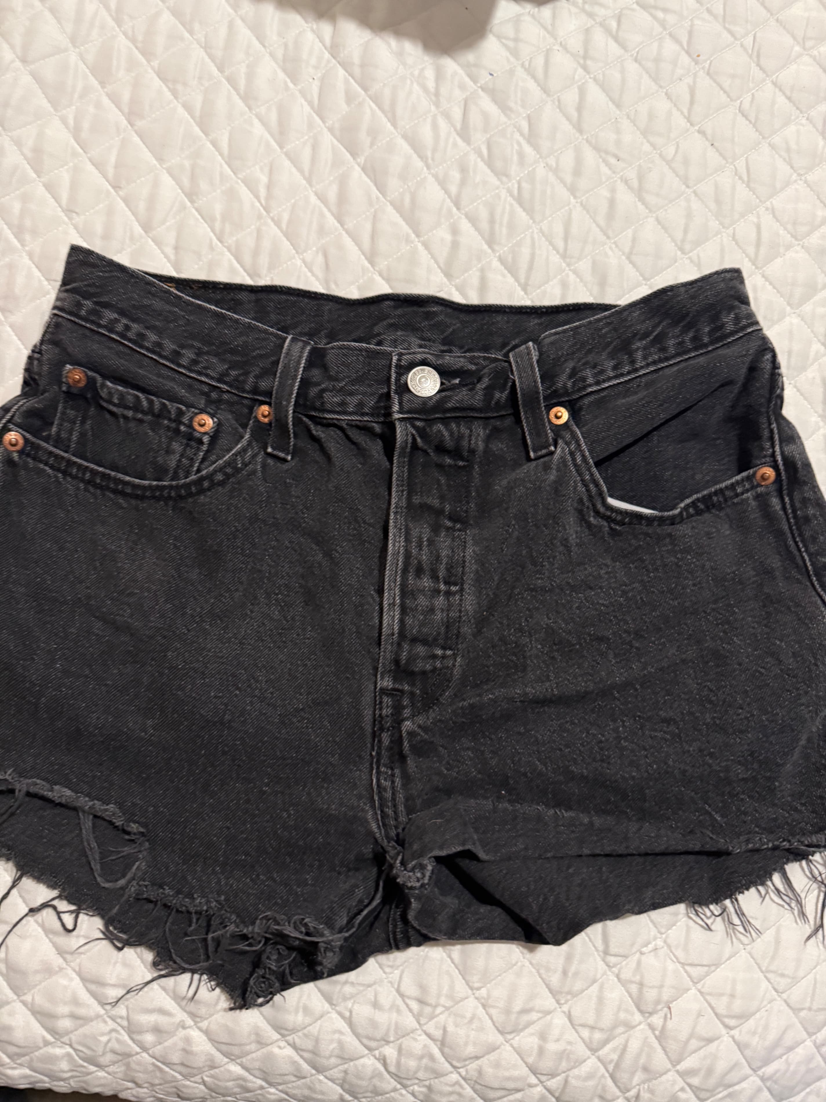 Levi's Black Denim Cutoff Shorts Size W28 - Thumbnail 4
