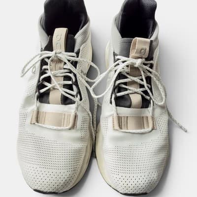 On Cloudnova Women's Sneakers White Sand Colorway Size 7.5 Running Shoes