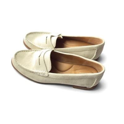 Born Finley Women's Slip-On Flat Loafer, Size 9.5, Casual Italian Leather Ivory - Thumbnail 2