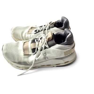 On Cloudnova Women's Sneakers White Sand Colorway Size 7.5 Running Shoes - Thumbnail 7