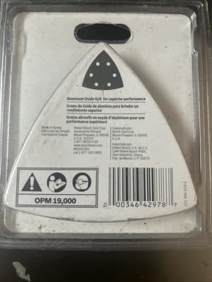 Bosch 3-3/4in. L X 3.75in. W 120Grit Aluminum Oxide Detail Sanding Triangle 25pc - Thumbnail 2