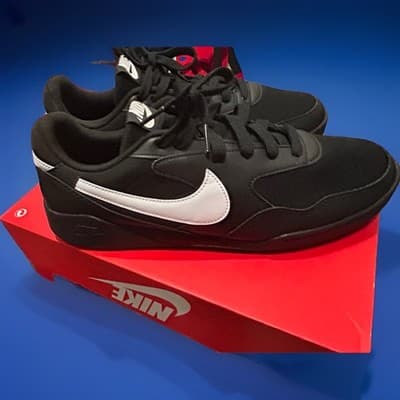 Woman's Sneakers & Athletic Shoes Nike Terra Manta - Thumbnail 3