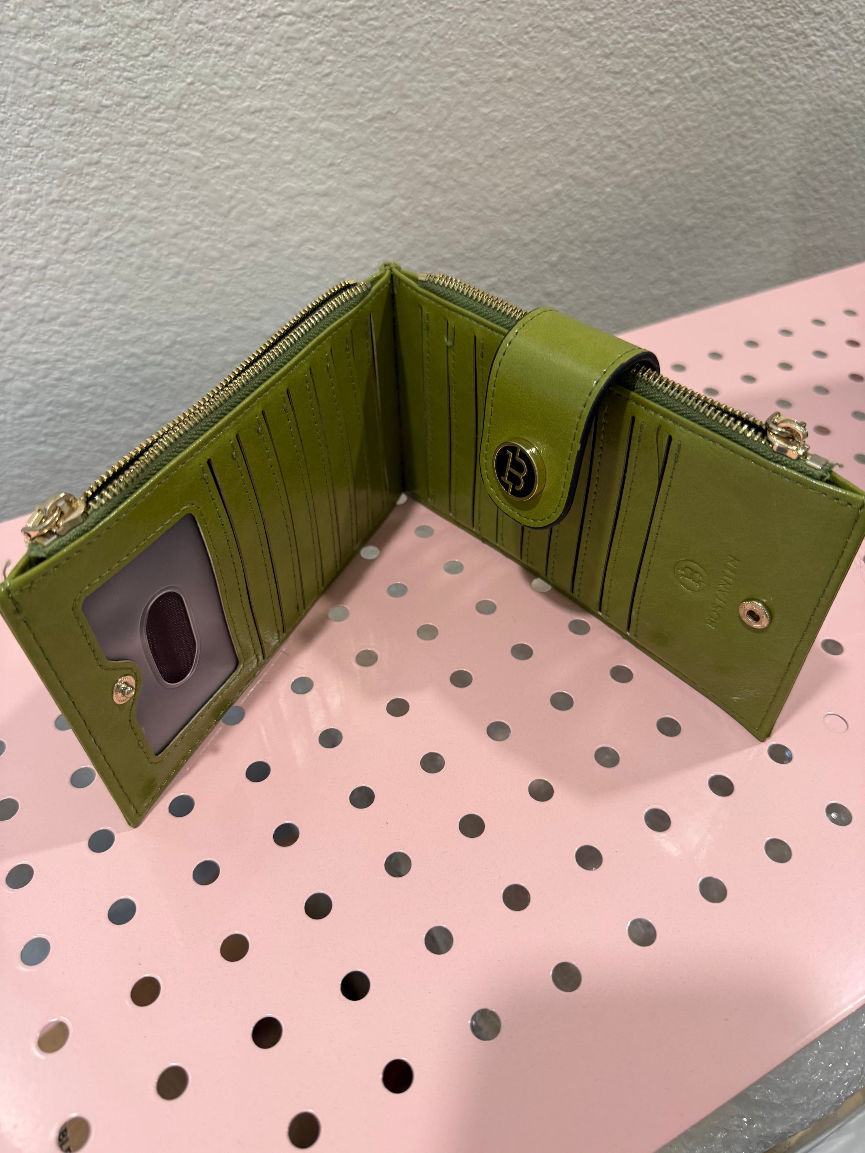 Green Leather Wallet with Card Slots - Thumbnail 2