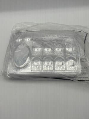 Mary Kay Disposable Cosmetic Trays Makeup Artist Palette 30 Pack New - Thumbnail 4