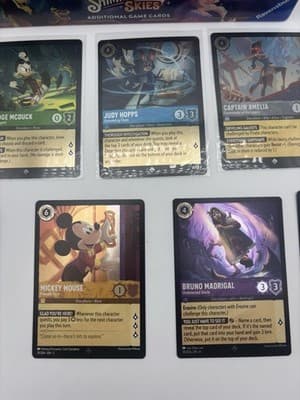 Disney Luna Diamond Mixed A Lot-Foil Non-Foil RARES 129 Lot W/box - Thumbnail 4