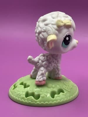 McDonald’s Happy Meal Toy Littlest Pet Shop Hasbro White Lamb Sheep Figure - Thumbnail 6