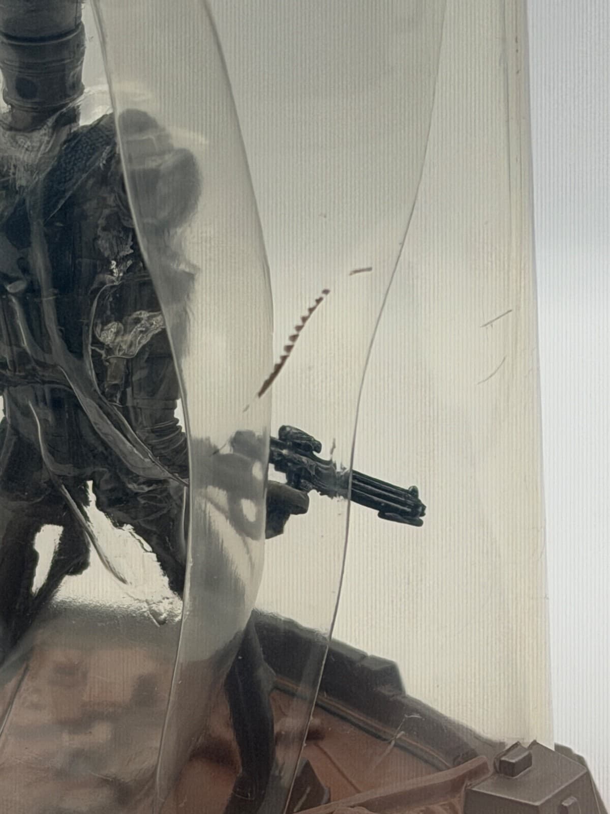 Star Wars Titanium Series IG-88 & Bossk Die-Cast Figures w Display Cases Hasbro - Thumbnail 4