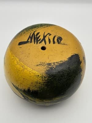 Vintage Hand Painted Gourd Bowl Flowers Mexican Folk Art Scenic Background - Thumbnail 4
