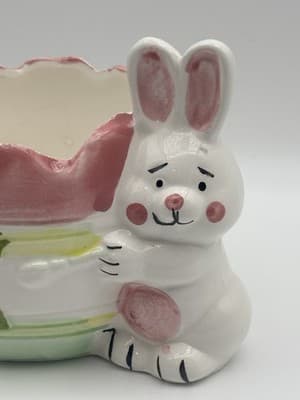 Easter Bunny Rabbit Holding Planter Candy Dish Ceramic Made In Taiwan - Thumbnail 5