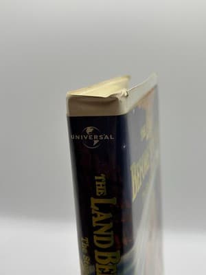 The Land Before Time VII: The Stone of Cold Fire (VHS Clamshell, 2000) (T12) DVD - Thumbnail 9