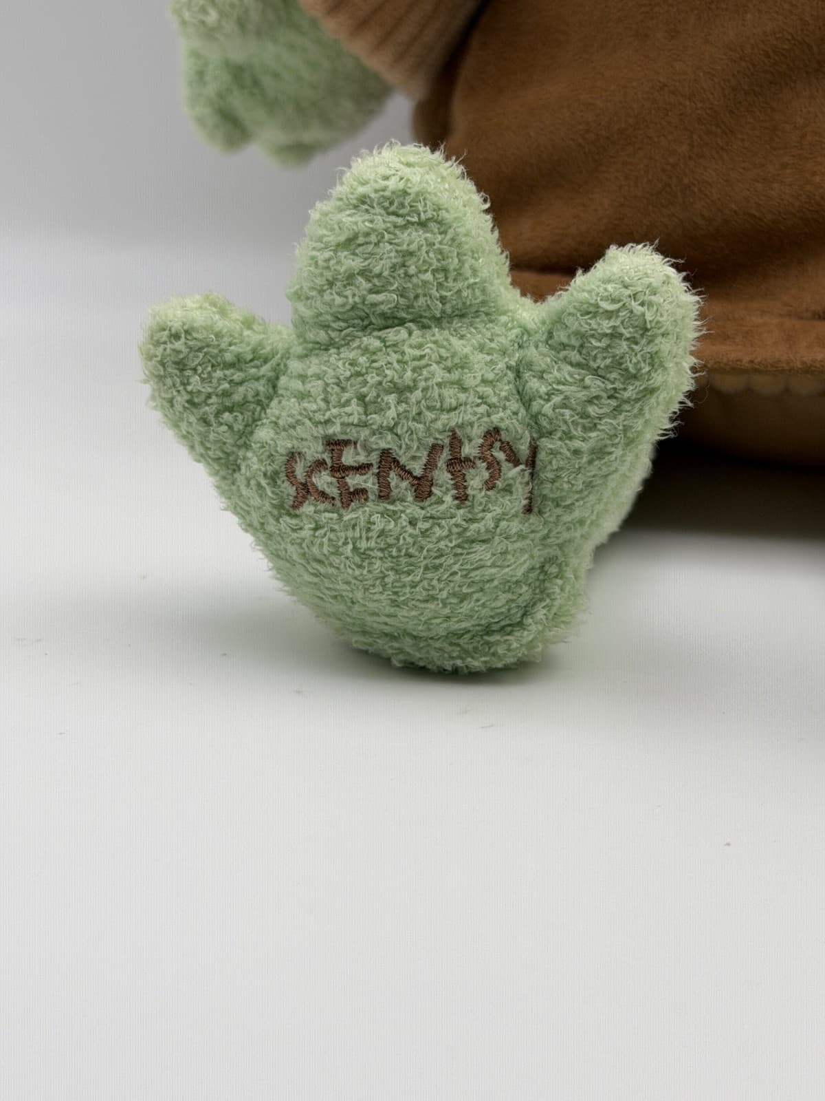 Scentsy Star Wars Grogu The Child Baby Yoda Plush Mandalorian 2020 Toy - Thumbnail 2