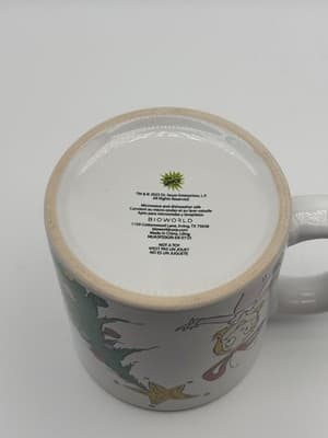 The Grinch with Max and Cindy Lou 16oz Ceramic Mug Christmas Decor FREE SHIPPING - Thumbnail 9