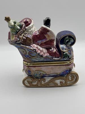 Vintage Avon Santa Sleigh Sled Porcelain Trinket Box Christmas 6.5” 5.5” (2002) - Thumbnail 6