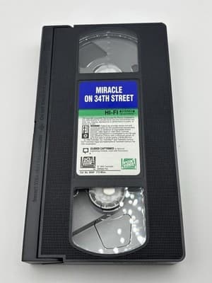 Miracle on 34th Street (1994 / VHS) • Richard Attenborough • PG • DVD Movie Disc - Thumbnail 5