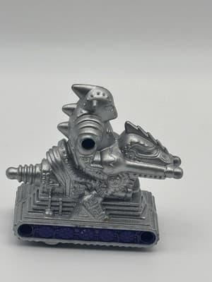 Vintage 1996 Wendy's Metallic Jousting Knight 2.25" Pull Back Toy Vehicle - Thumbnail 2