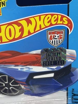 Hot Wheels Street Shaker HW City 2014 Series #BFF62 New On Card Blue 1:64 /B105 - Thumbnail 4