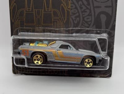 Hot Wheels Satin & Chrome 51st Anniversary 71 El Camino Silver Gold 1/6 GJW60 - Thumbnail 2