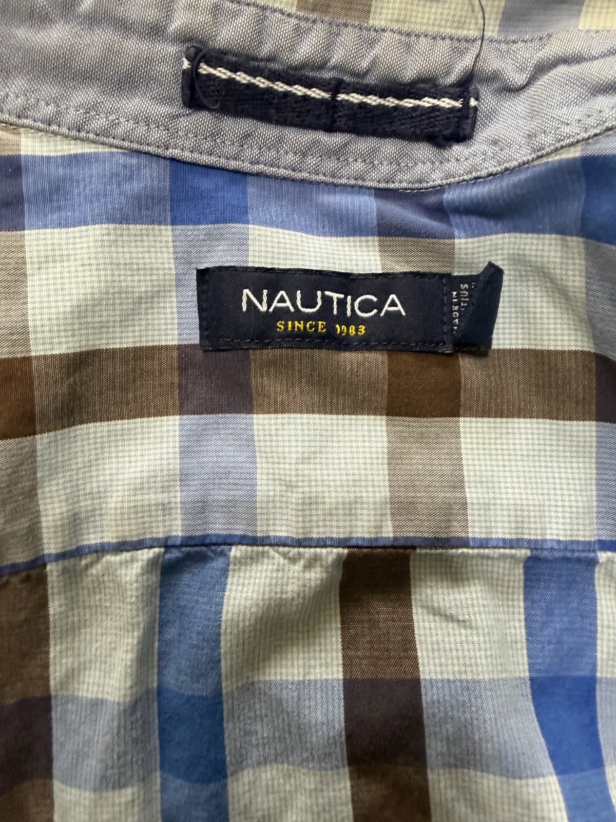 Nautica Button Down Shirt Mens Large Blue Brown Plaid Long Sleeve Cotton - Thumbnail 2