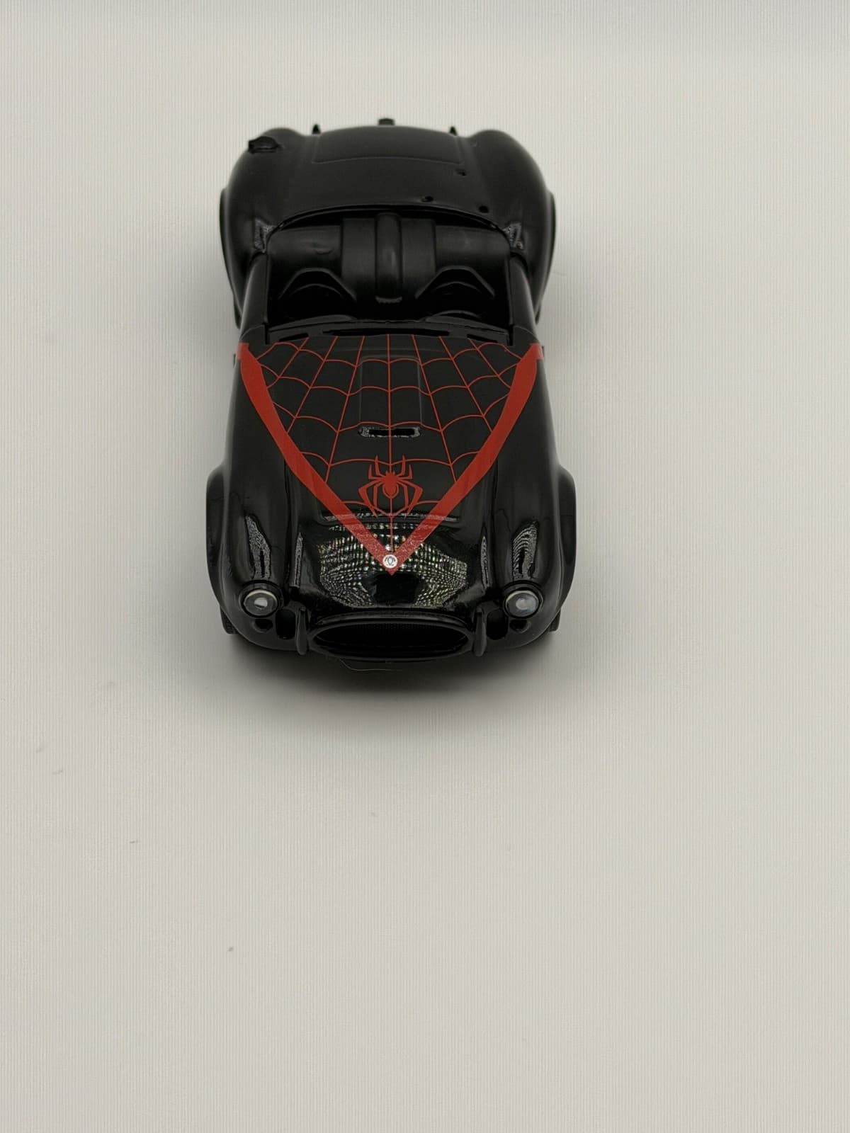 JADA 1:32 Miles Morales Spider Man 1965 Shelby Cobra 427 Black Red Missing W/S - Thumbnail 4