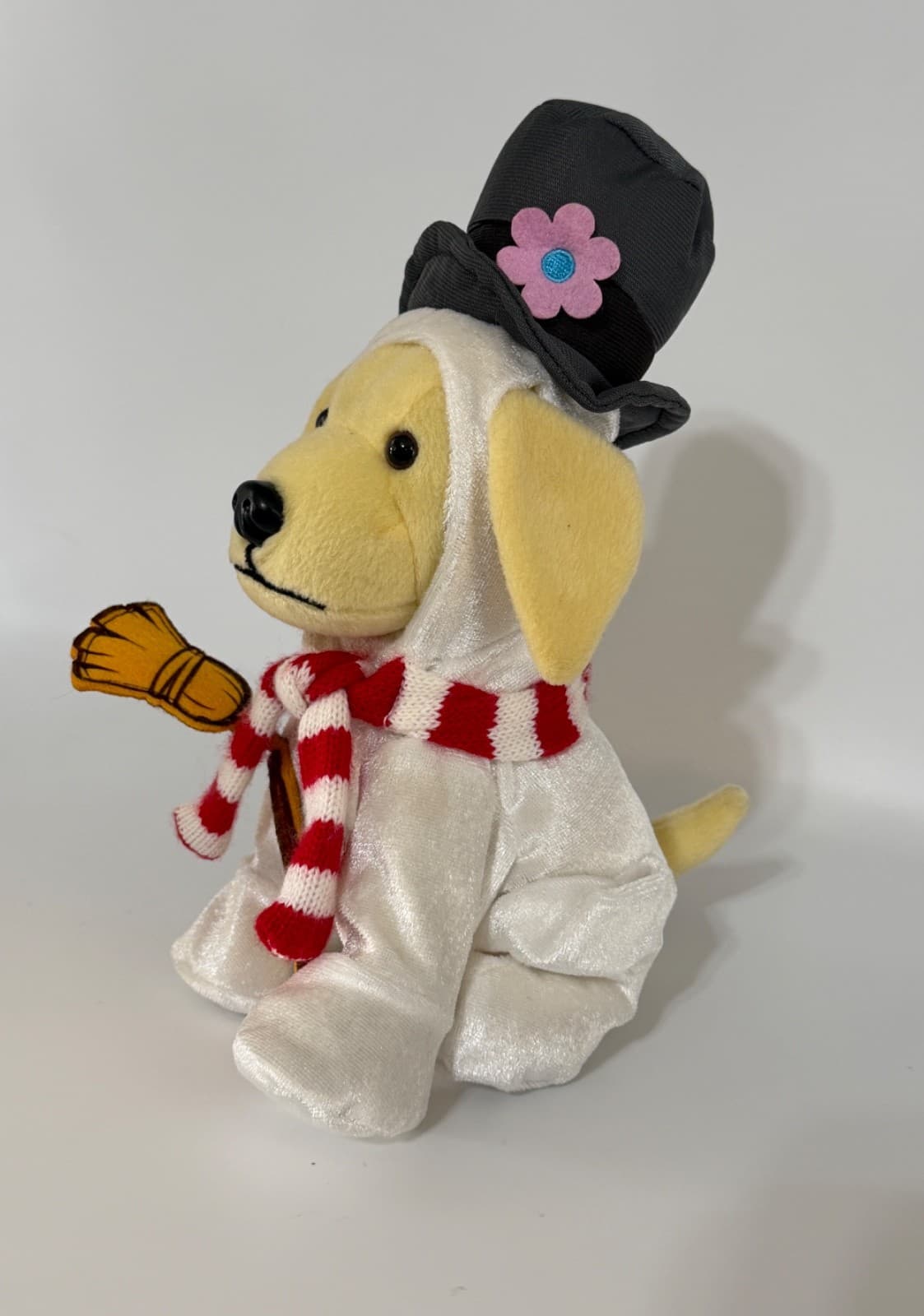 Raising Cane's Frosty Snowman Plush Puppy Dog 2018 Collector's Item Toy - Thumbnail 2