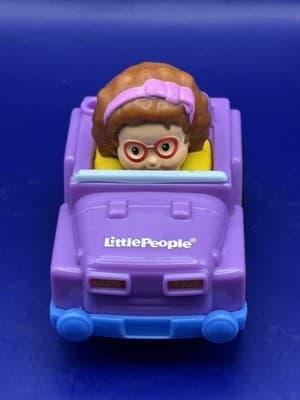 2009 Fisher Price Little People Maggie Purple Jeep Toy Good Condition! - Thumbnail 2