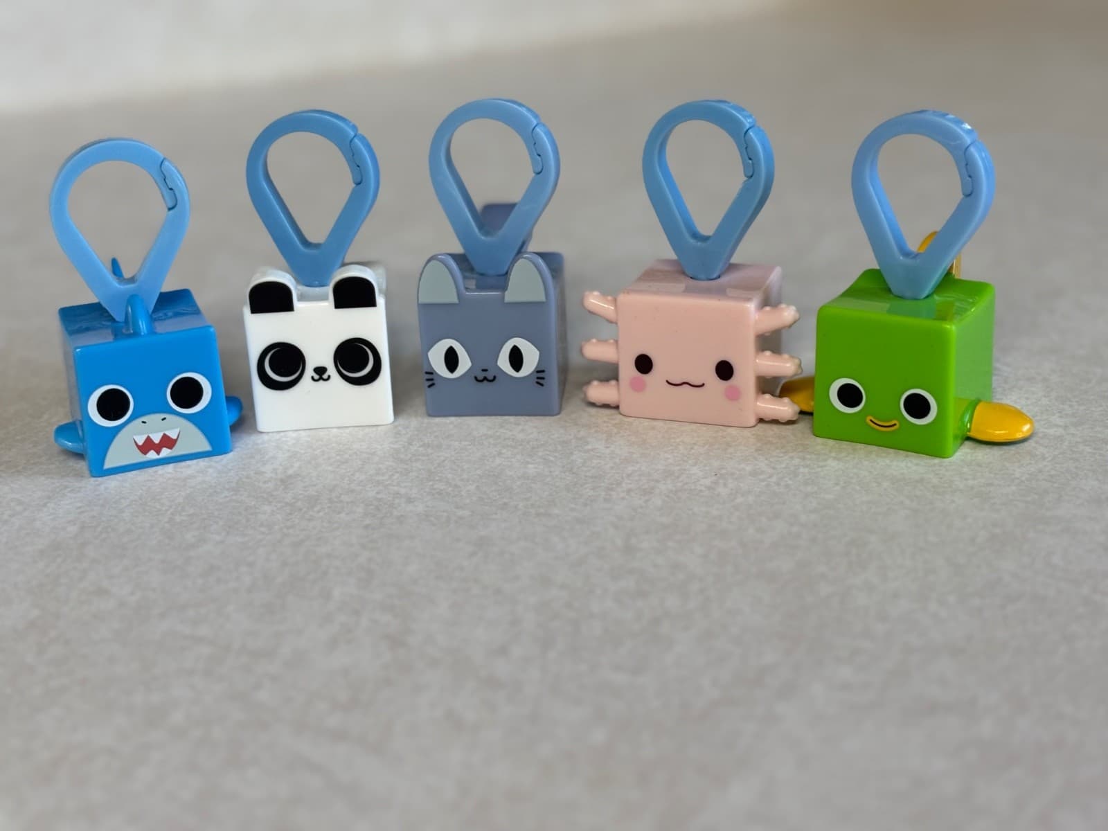 McDonald's 2024 Happy Meal Toys Pet Simulator Roblox Lot Of 5 - Thumbnail 2