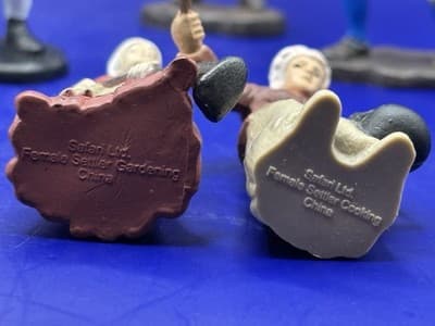 Safari Ltd Jamestown Colonial America Figure Lot John Smith Pig Fire 8pc - Thumbnail 8