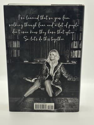 Open Book by Jessica Simpson Hardcover, First Edition NEW - Thumbnail 3