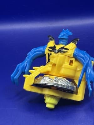 Lot of 4 Beywarriors Steel Beyblade Bey Warriors Battle Hasbro 4 Launchers - Thumbnail 14