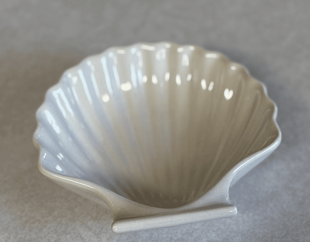 VTG White Seashell Serving Dish Ceramic Japan Nautical Coastal Beach 6" - Thumbnail 2