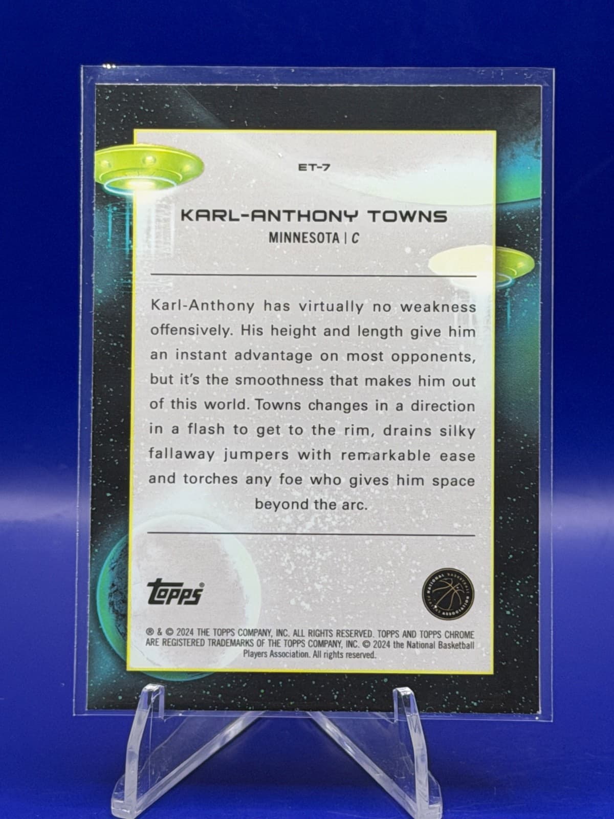 2023-24 Topps Cosmic Chrome - Extraterrestrial Talent Karl-Anthony Towns #ET-7 - Thumbnail 2