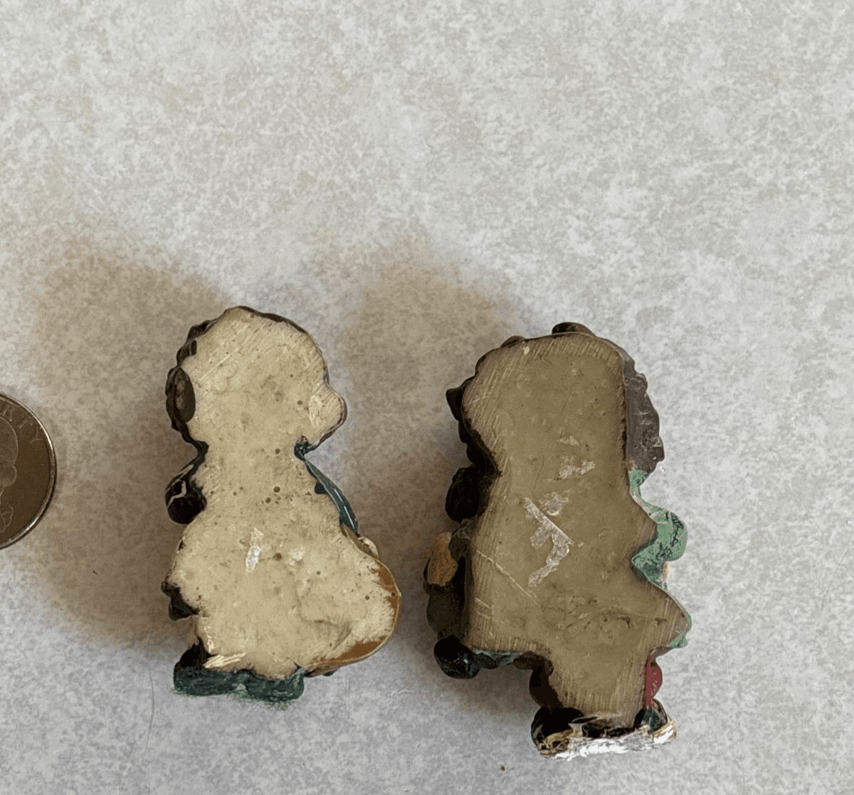 Vintage Strawberry Girl Resin Figurines Lot of 2 Mini Shelf Sitters Magnets Deco - Thumbnail 3
