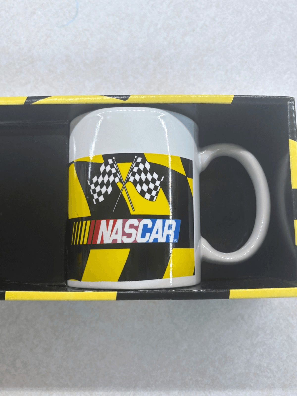 NASCAR Racing Checker Flag Black Yellow 2004 Coffee Mug Collectible NM Ceramic - Thumbnail 4