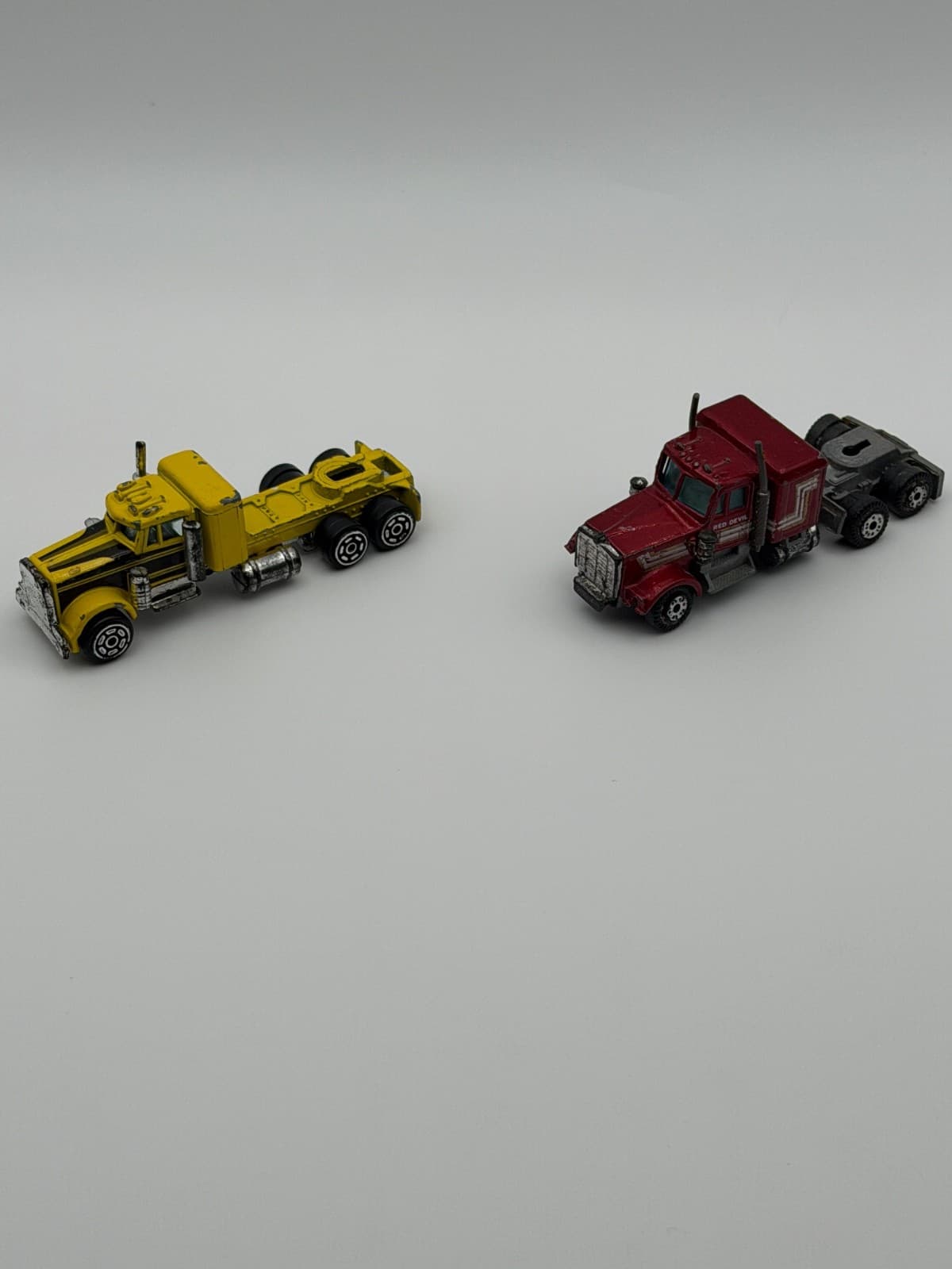 Vintage Diecast Semi Truck Lot Yatming Kenworth Red Yellow Hong Kong - Thumbnail 2